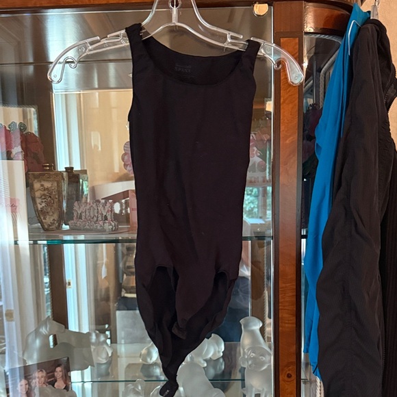 Black Spanc Sleeveless Bodysuit - Picture 1 of 4